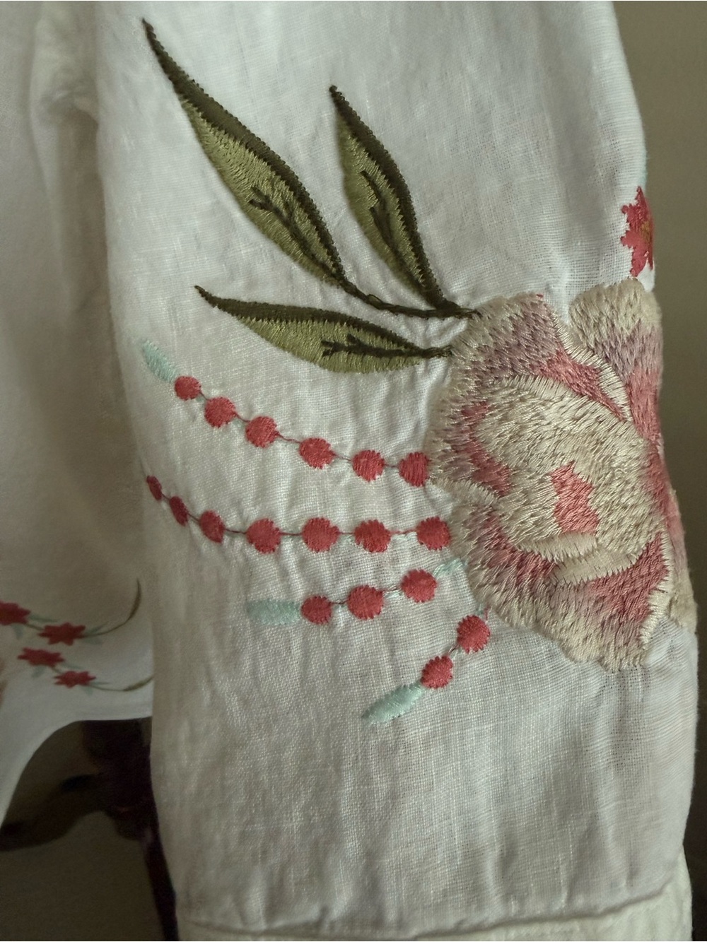 Johnny Was Oversized Nalina Weekend Tunic Linen Embroidered Soft Off White Pinks - Picture 11 of 16